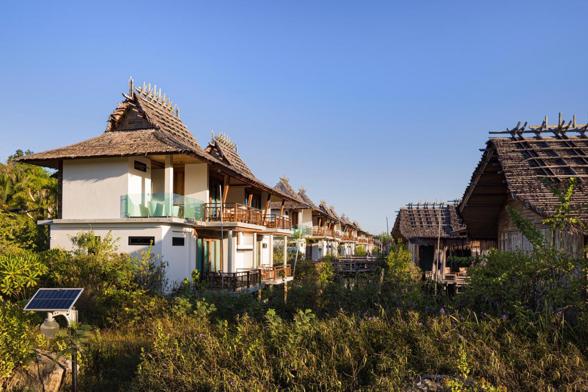 Lagoon Grand Deluxe Twin Schedule Shuttle to Ao Nang Beach or Railay Beach,1663101603:JPEG